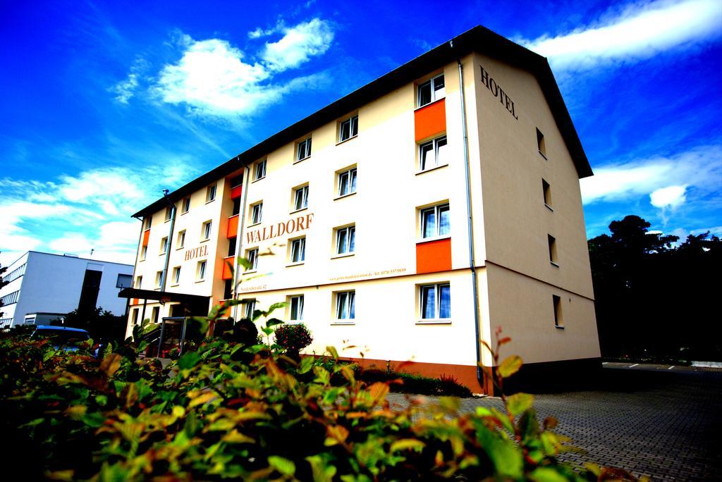 Airport Hotel Walldorf / Inh. Cetrico GmbH Mörfelden-Walldorf Exterior foto