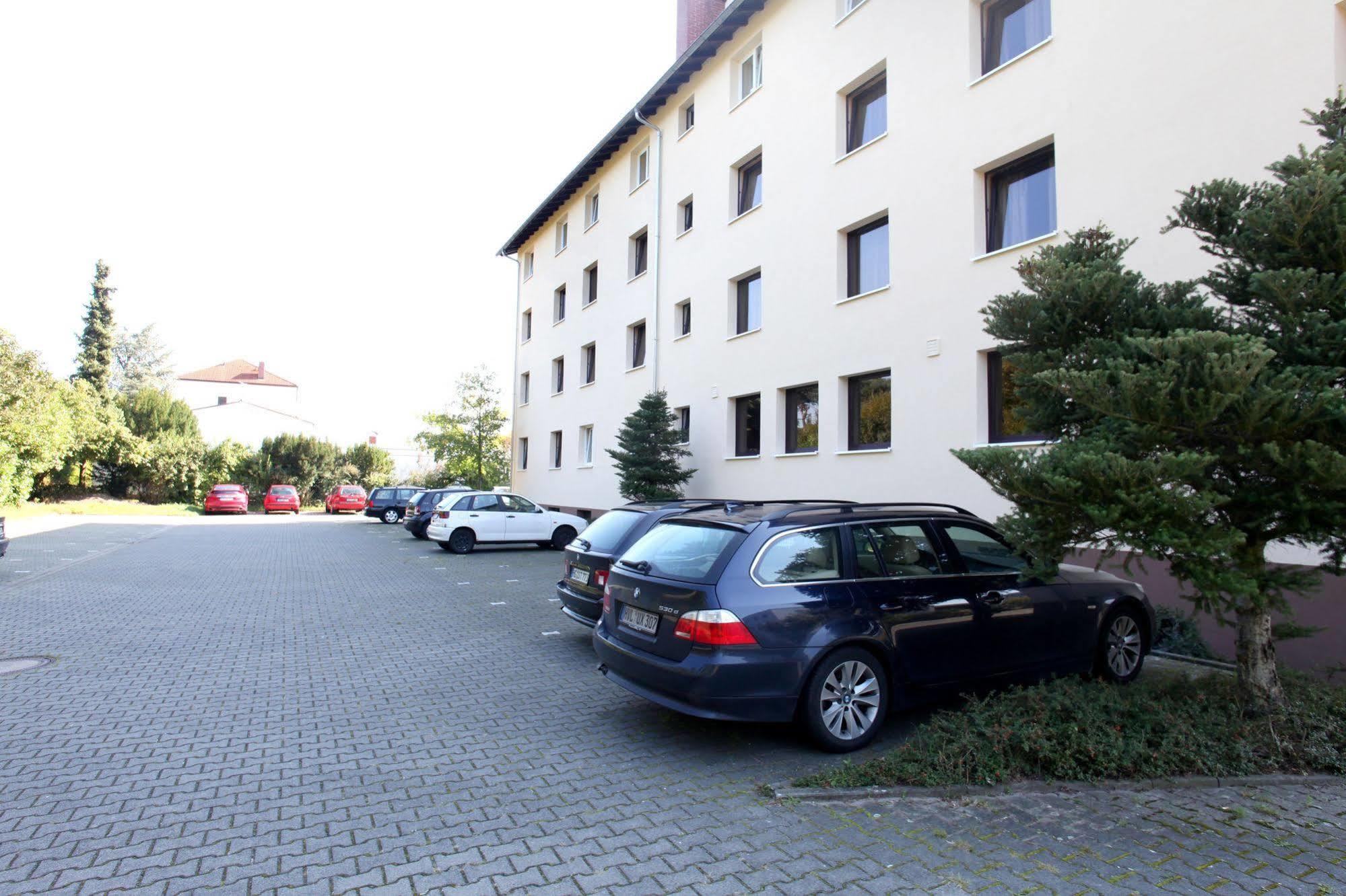 Airport Hotel Walldorf / Inh. Cetrico GmbH Mörfelden-Walldorf Exterior foto